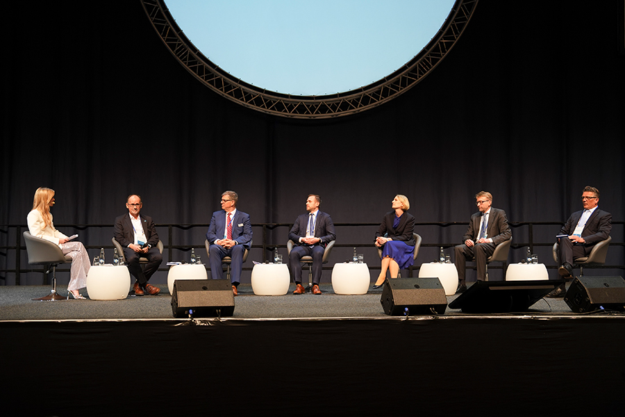Podiums-Talk: "Sicherheit, Innovation, Nachhaltigkeit: für einen zukunftsfähigen Ostseeraum"/Podium Talk: „Security, Innovation, Sustainability: for a sustainable Baltic Sea Region”
